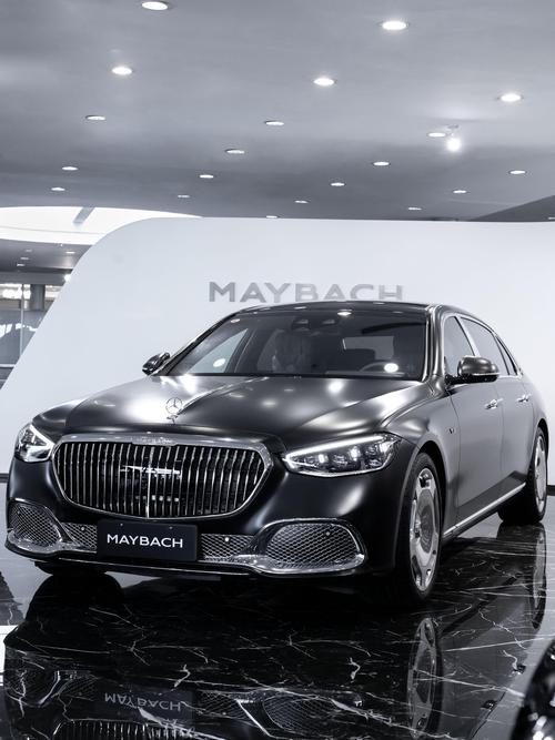 重庆250岚图汽车的售后服务让用户无忧出行，迈巴赫未来的豪华车趋势